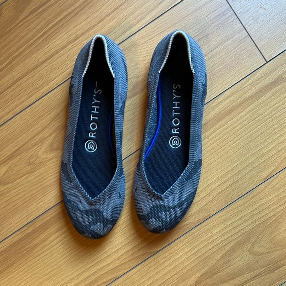 Rothy’s Grey Camo flats size 6.5 - Picture 6 of 10